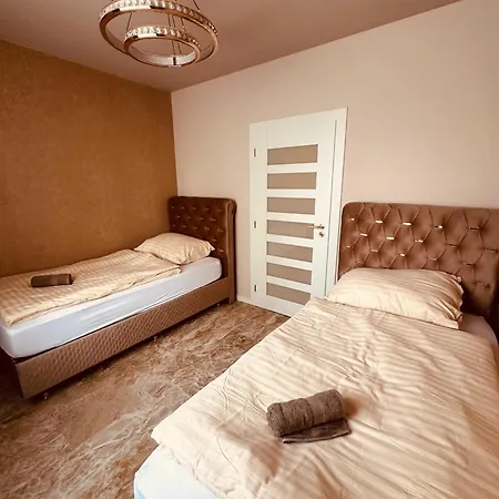 Luxusné Nad Jazerom *